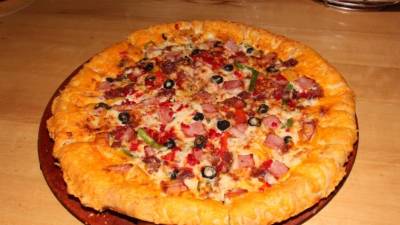 La Dorada Navideña es la cuarta y última especialidad del año, disponible para comer en el restaurante, para llevar y servicio a domicilio desde el 1 de diciembre.