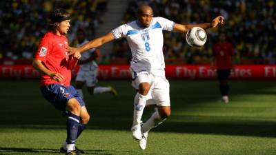 El catracho Wilson Palacios reveló varios aspectos de su carrera.