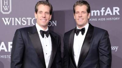 Los gemelos Winklevoss fueron le ganaron una demanda a Zuckerberg y con parte del dinero se convirtieron en los primeros millonarios virtuales.
