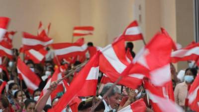 El diputado Marlon Lara critica “coqueteos” con Libre.