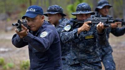 Los policías hondureños viajaron a Nicaragua a recibir una capacitación de expertos rusos. Foto referencial.