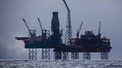 Tanto Venezuela, como Argelia, tienen economías dependientes de los hidrocarburos.