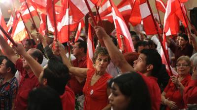 Los activistas también fueron testigos del acto de unidad.