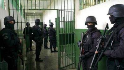 La crisis que se vive en Venezuela se ha extendido al sistema penitenciario del país.