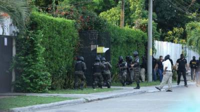 La casa fue custodiada por más de 12 horas por la Policía Militar y la Atic.