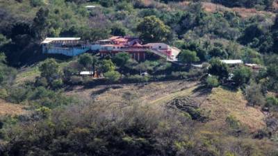 Decenas de familia han abandonado la zona de La Tuna en Sinaloa por temor. EFE