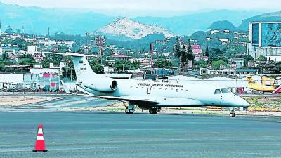 El avión presidencial Embraer 600 Legacy se usa para repatriar hondureños fallecidos.