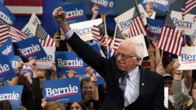 Sanders celebró su victoria en New Hampshire y ahora se encamina a Nevada para anotarse nuevos delegados en su búsqueda por la nominación demócrata./AFP.