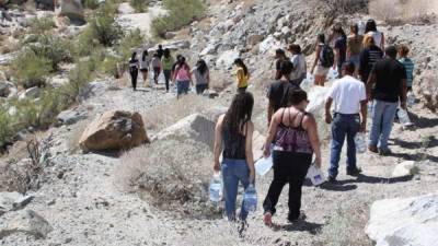 En los últimos años, voluntarios de No Más Muertes han encontrado docenas de cuerpos de migrantes indocumentados que han muerto en esta región de la frontera de Arizona. EFE/Eduardo Santana/Archivo