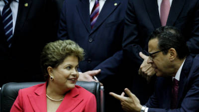 La Presidenta brasileña asegura que están tomando medidas para evitar el espionaje de los estadounidenses.