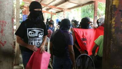 Estudiantes de la Unah-vs entregaron el recinto universitario luego de nueve días de mantenerla tomada.