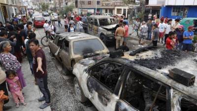 La explosión dejó a varias personas quemadas y cuentiosas pérdidas materiales. Fotos: EFE