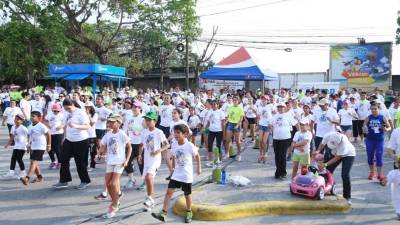 Sampedranos se sumaron para promover los valores como la solidaridad y apoyar actividades de la iglesia católica. Fotos: Franklyn Muñoz.