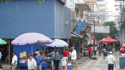 Se observa hoy bastante movimiento en el comercio de San Pedro Sula. Todo circula con normalidad.