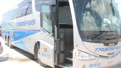 Los hondureños viajaban en un bus marca Man color azul, con placas 381-HS1.