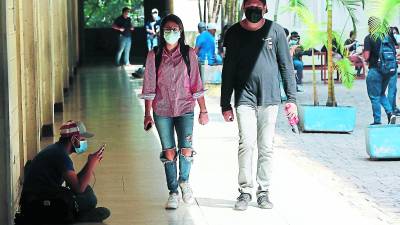 Las becas son para diferentes áreas de estudio, hay para maestrías, doctorados y cursos.