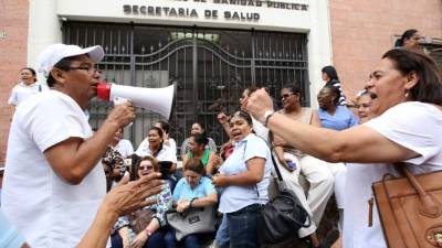 Las enfermeras protestaron en varias ciudades.