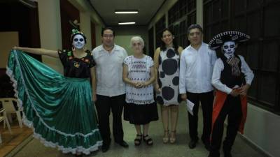 José Melo, Teresa de Pastor, Waleska y Omar Hurtado.