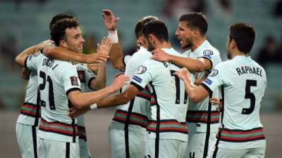 Portugal ganó este martes por 0-3 a Azerbaiyán en su quinto encuentro de clasificación para el Mundial de fútbol de Catar. Foto AFP.