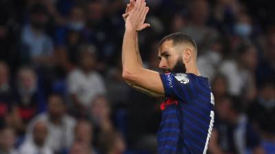 Benzema anunció su retiro de la selección de Francia.