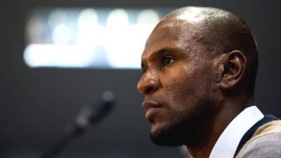 El francés, Éric Abidal, durante la rueda de prensa en la que fue presentado como nuevo secretario técnico del FC Barcelona, el pasado mes de junio. EFE