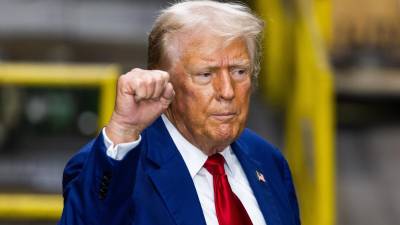 Trump durante un evento de campaña en Michigan.