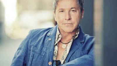 Ahora mismo Ricardo Montaner trabaja en un disco de duetos.