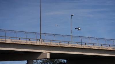Los miles de migrantes que atravesaban a pie el río Bravo con destino a Del Río se concentraron durante días debajo de un puente que conecta con Ciudad Acuña, en México.