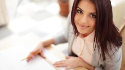 Con la cabeza en alto, los ojos abiertos e interés de su parte, no se olvidarán de usted.