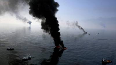 En 2010 una explosión en la plataforma Deepwater Horizon dejó a 11 operarios fallecidos y un derrame de millones de litros de crudo.