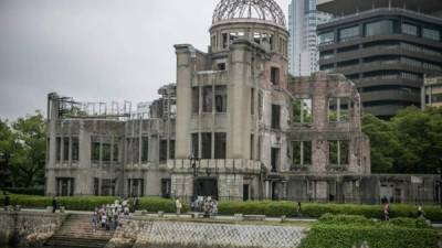 La cúpula Genbaku, que preside el Parque de la Paz, es el edificio más famoso de Hiroshima porque fue de los pocos que permaneció en pie tras la explosión nuclear.