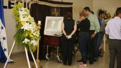 Ayer el cuerpo sin vida del abogado Eduardo Montes fue llevado al Colegio de Abogados en Tegucigalpa.