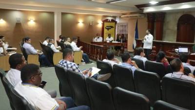 El alcalde Jerry Sabio junto con autoridades de la Amhon y Usaid lanzaron el proyecto.
