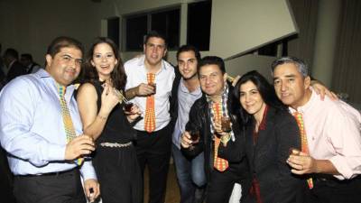 Gerson Coto, Heidy Siwady, Aldo Piaggio, Mario, Jesús y Giselle Canahuati y José Molina.