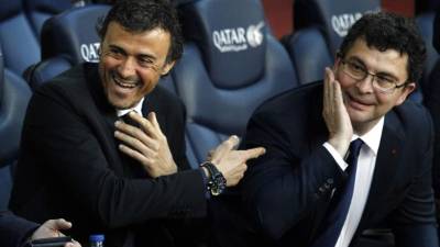 Luis Enrique, junto al doctor del Barcelona, Ricard Pruna.