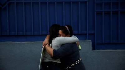 Las cifras de la Policía Nacional Civil (PNC) de El Salvador indican que en septiembre pasado fueron asesinadas 143 personas y en lo que va de octubre se registran 77 muertes violentas. EFE/Rodrigo Sura/Archivo