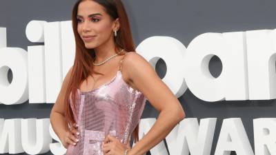 Los dolores que padece “pueden extenderse hasta la vejiga y causar dolores terribles al orinar. Existen varios tratamientos, el mío tendrá que ser cirugía”, manifestó.