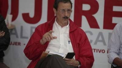 Para Mauricio Villeda, la situación difícil que está pasando el Partido Liberal fue provocada.