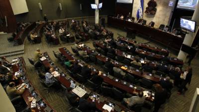 Se pretende que el Congreso finiquite estos temas a más tardar el 10 de enero, es decir, el próximo viernes.