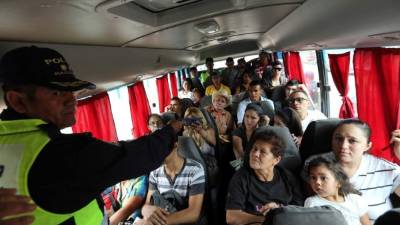 Las autoridades siguen dando recomendaciones a los vacacionistas que se desplazan por el país.