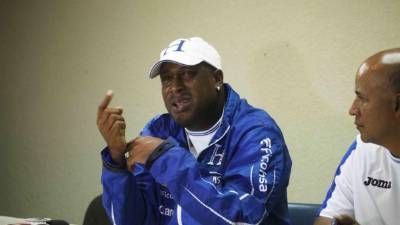 El técnico de la Selección de Honduras, Hernán Medford, expresó que no se va cansar de defenser el fútbol de Centro América.