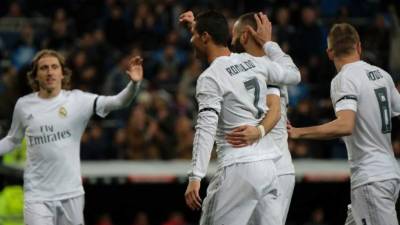 El Real Madrid está a 10 puntos del Barcelona y a uno del Atlético.