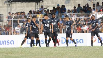 Honduras Progreso perdió 2-0 ante la Real Sociedad en el estadio Humberto Micheletti y perdió la categoría.