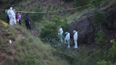 Los cadáveres de los guardias fueron exhumados por las autoridades.