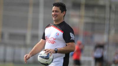 Marcelo Scalessie vuelve a vestirse de blanco.