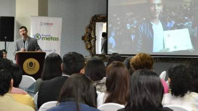 Autoridades del proyecto Metas dieron a conocer el programa con el que se espera beneficiar a seis mil jóvenes.