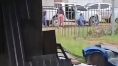 Imagen del video cuando se escuchan los balazos.