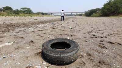 Los ríos de la zona sur están secos. El Gobierno busca ayuda económica con organismos internacionales para reducir el impacto de la sequía en miles de familias hondureñas.