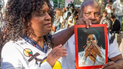 Los fans de Michael Jackson al conocer el veredicto.