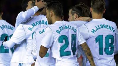 Los jugadores del Real Madrid celebrando uno de los goles del partido ante Numancia. Foto AFP